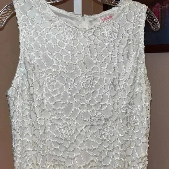 Cocolatte size 14 white sleeveless dress pit to pit 21” stretches to 23” - Picture 2 of 7